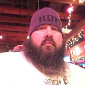 Meet your Posher, Bobby